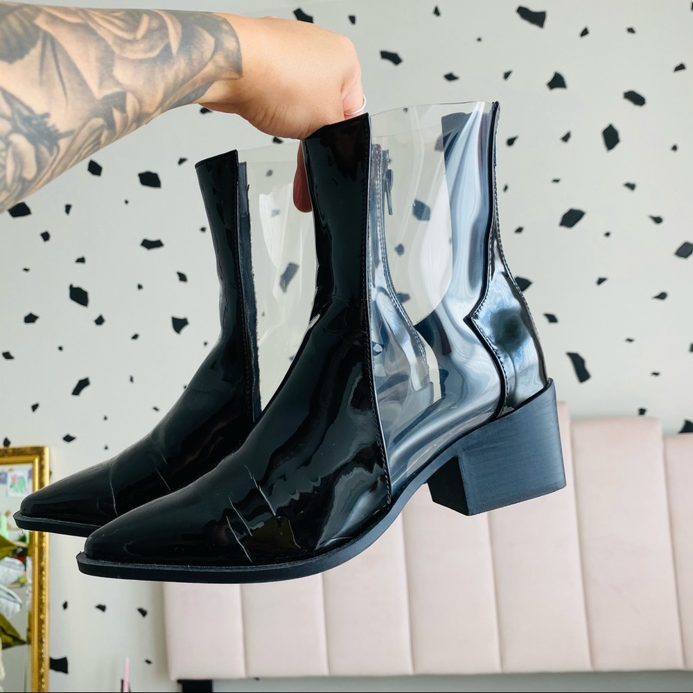 ❌SOLD❌ Black pointed heeled boots